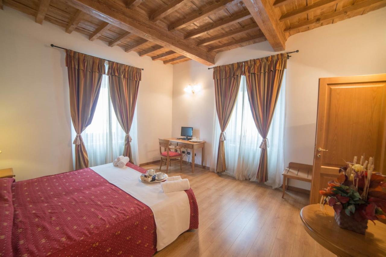 Hotel E Piramidi