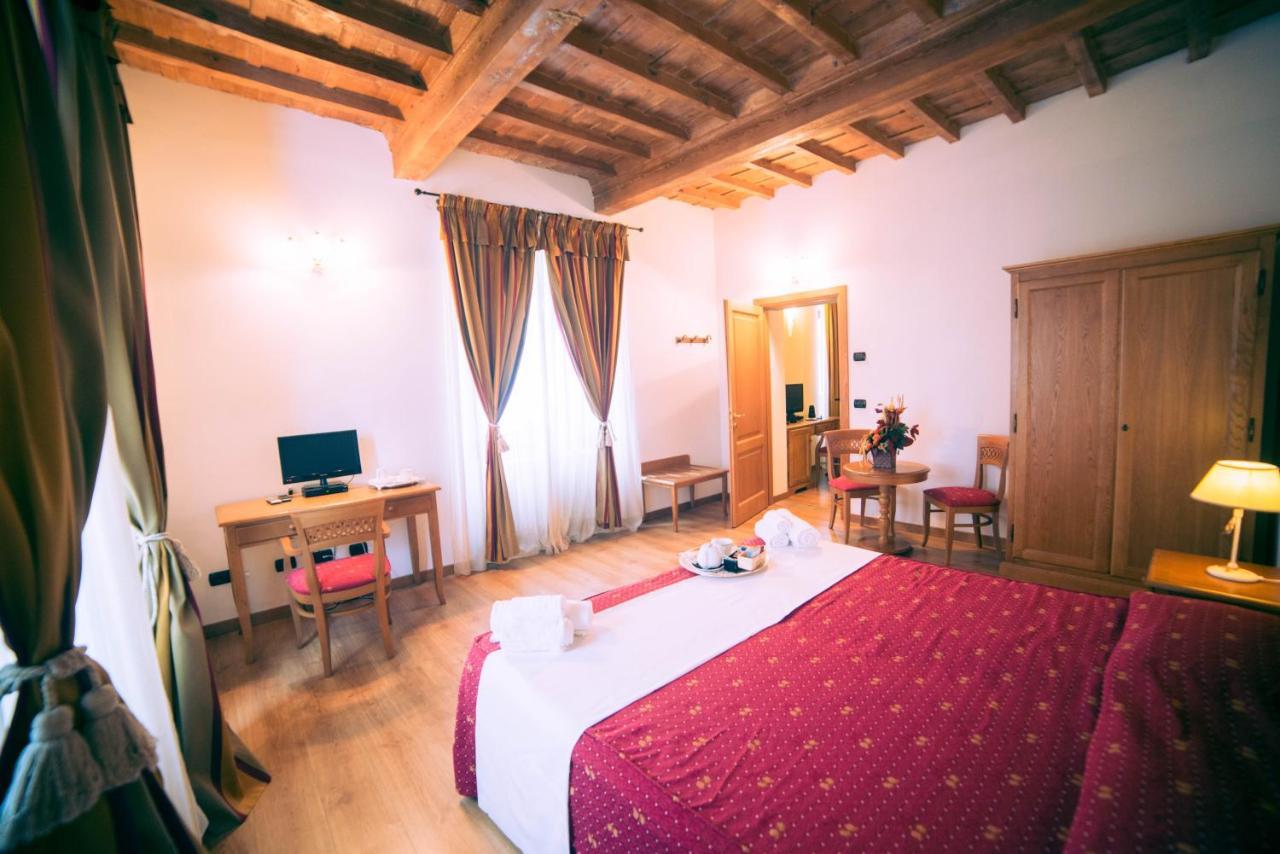 Hotel E Piramidi