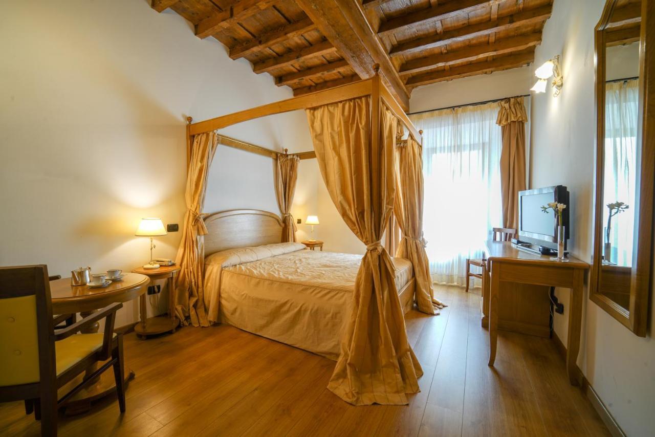 Hotel E Piramidi 4*